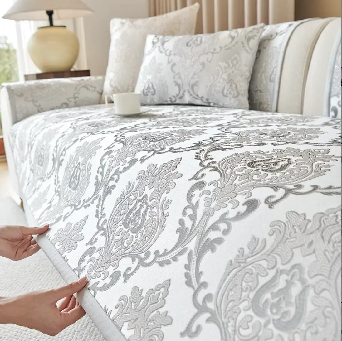 Housse de canapé à motif florale - Argenté
