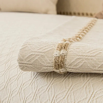 zoom de la housse de canapé en jacquard brodée blanc